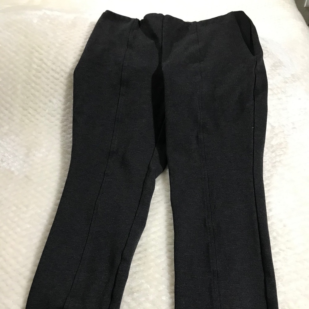 Stretchy grey pants